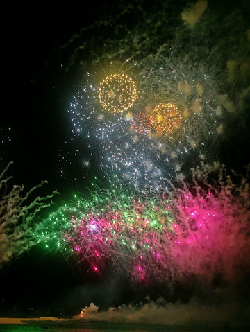         在这一刻,听着暖暖的岛呗