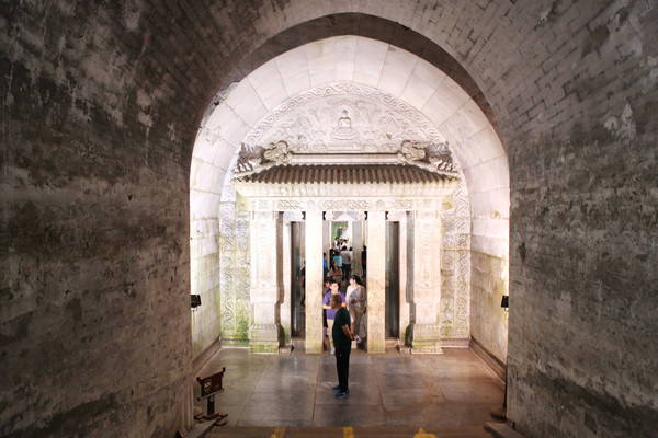 雨的印记:2016 5 12-23北京及冀东北自驾游12——卧龙山,清东陵