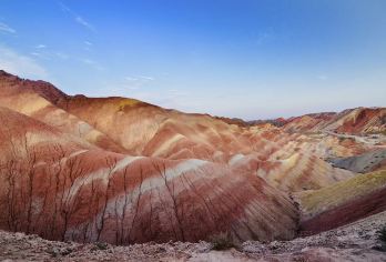 马蹄寺+七彩丹霞一日·多套餐可选·可升级深度游·热销推荐【世界地质奇观，河西咽喉之地的绚丽画幅，更可选日落团赏大自然的超高饱和度色彩！】