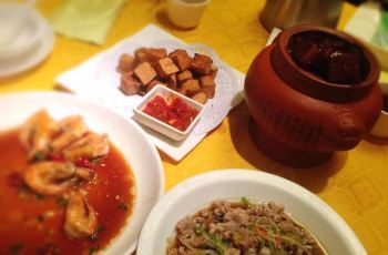 鹿港小镇人均消费_鹿港小镇餐厅招牌菜(2)