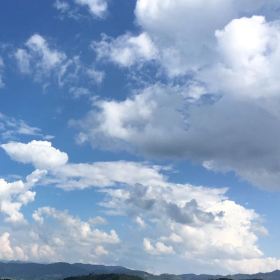 姐告GDP_中国gdp增长图(2)