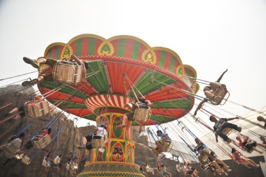 天津一日游【欢乐谷 保定出发】