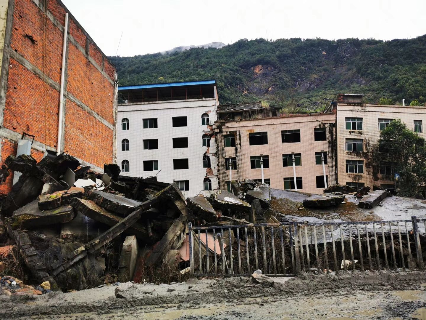 北川老县城地震遗址