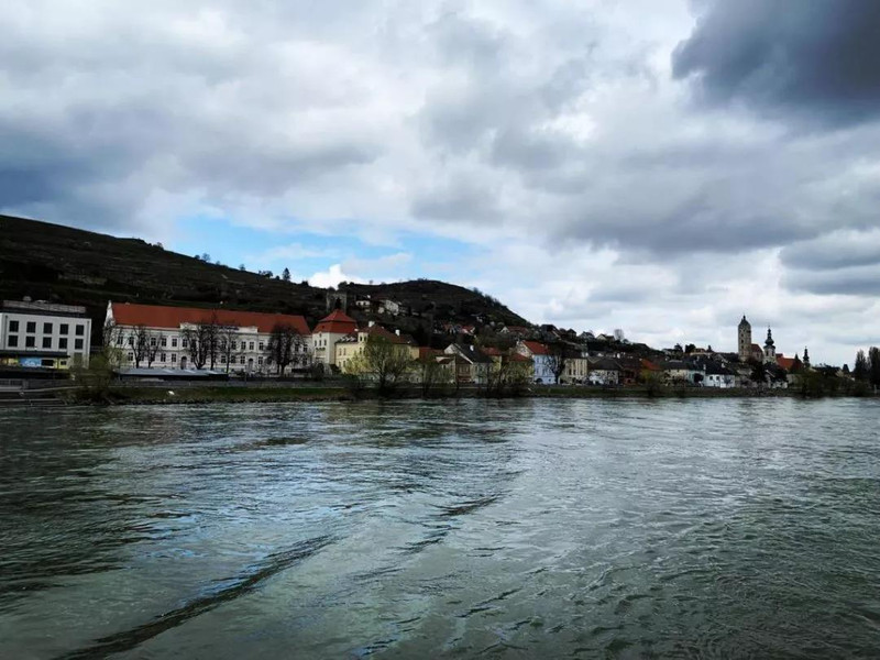 蓝色多瑙河是哪个时期的 100t14000000w56ms92E9_R_800_10000_Q90.jpg?proc=autoorient