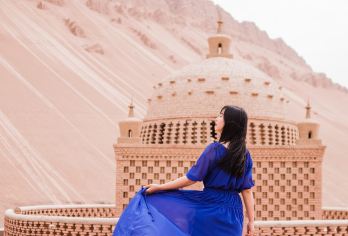 新疆吐鲁番包车一日游【随走随订自由灵活+上门接送+品质纯玩】【[私密程度]我们保证做到随订随走、时间您说了算，送至景区门口即可自由玩耍，行程灵活度极高】