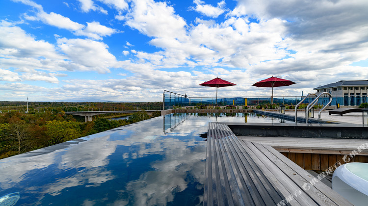 长白山观岚温泉度假酒店1-3晚 双人温泉 双早 长白山机场&西景区接送