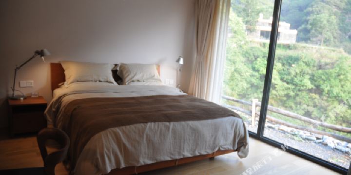 北京2日1晚私家团·霞云岭金水湖 周口店北京人遗址博物馆 遗址公园