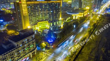 高尔夫套票!天津万丽泰达酒店1-3晚+2大1小早