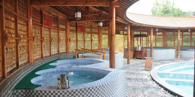 石家庄平山西苑温泉度假村1-2晚【可加购周边多景点门票】泡汤郊游 享