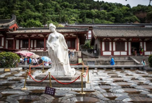 兵马俑+华清宫+骊山风景区+千古情一日游【2-6人精品小团】【2-6人精品小团，酒店接送，时间自由安排，纯玩无购物，车队统一管理，车况好出行无忧！】