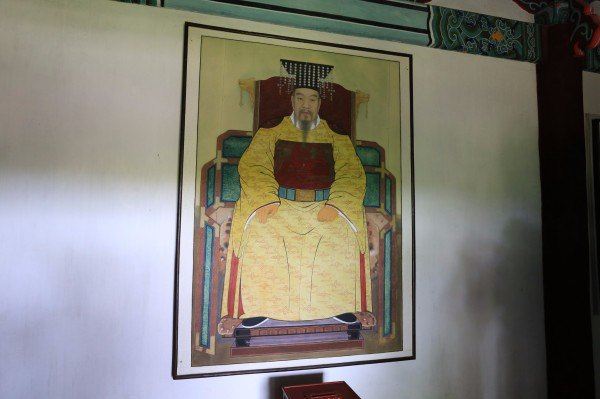 北朝鲜三天旅行秘拍 | 从平壤城到板门店军事38线