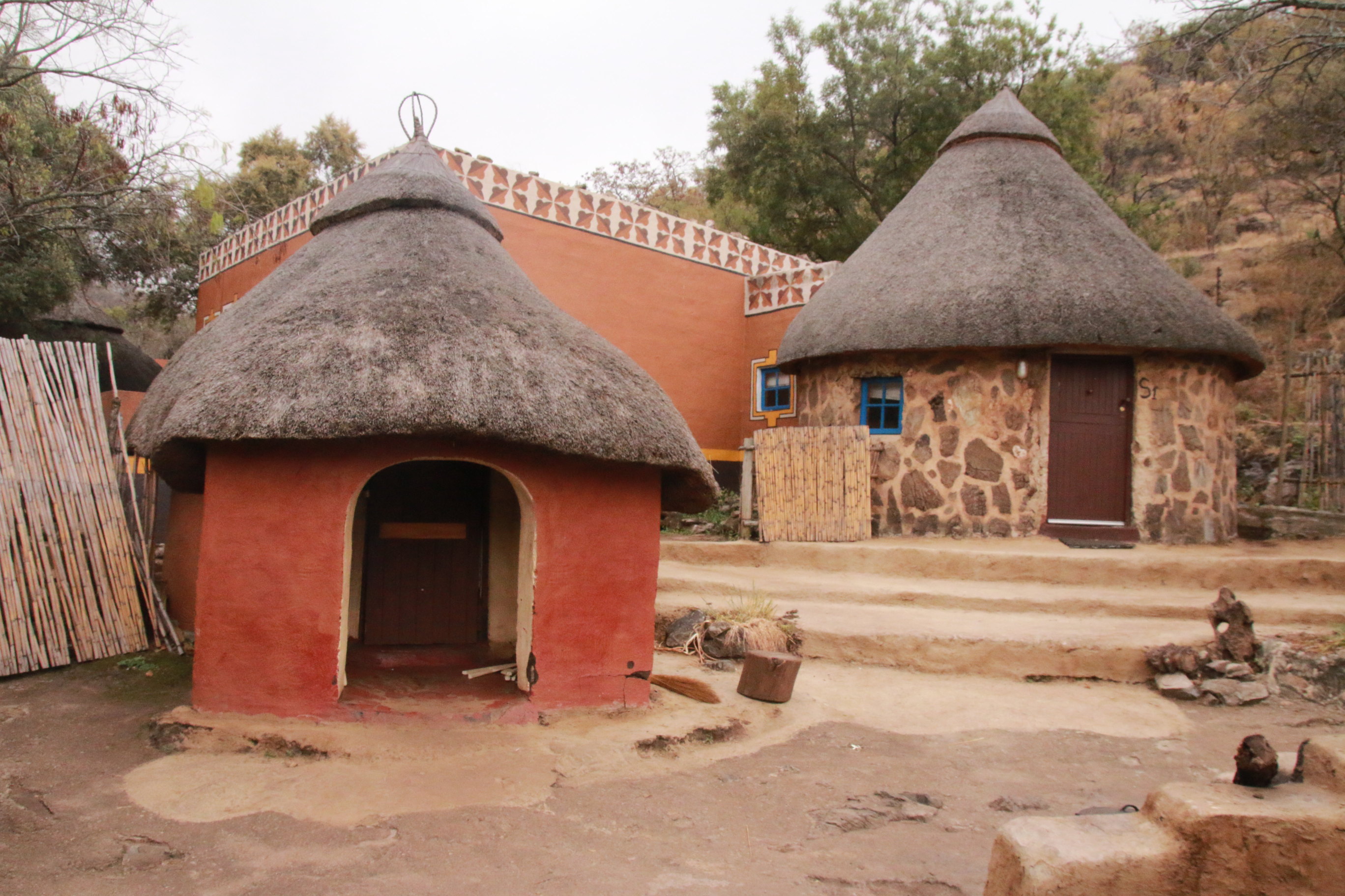 土著部落的生活与居所建筑 开拓者纪念堂