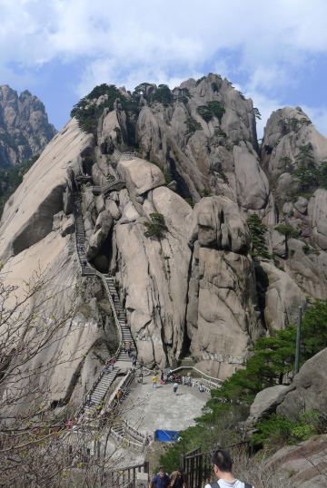 最险的天都峰,4月1日才开放哦