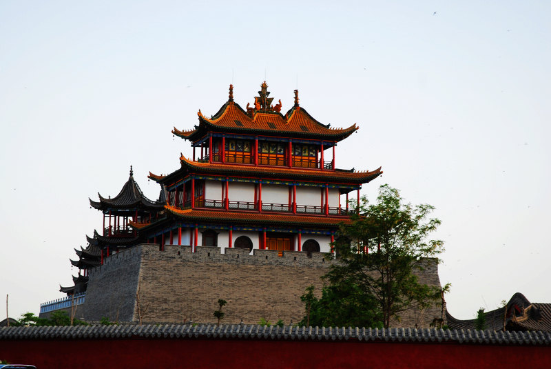 让我们一起寻找湮没在历史中的西夏王朝