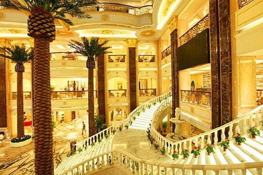 居豪华大型酒店,尽显王者风范