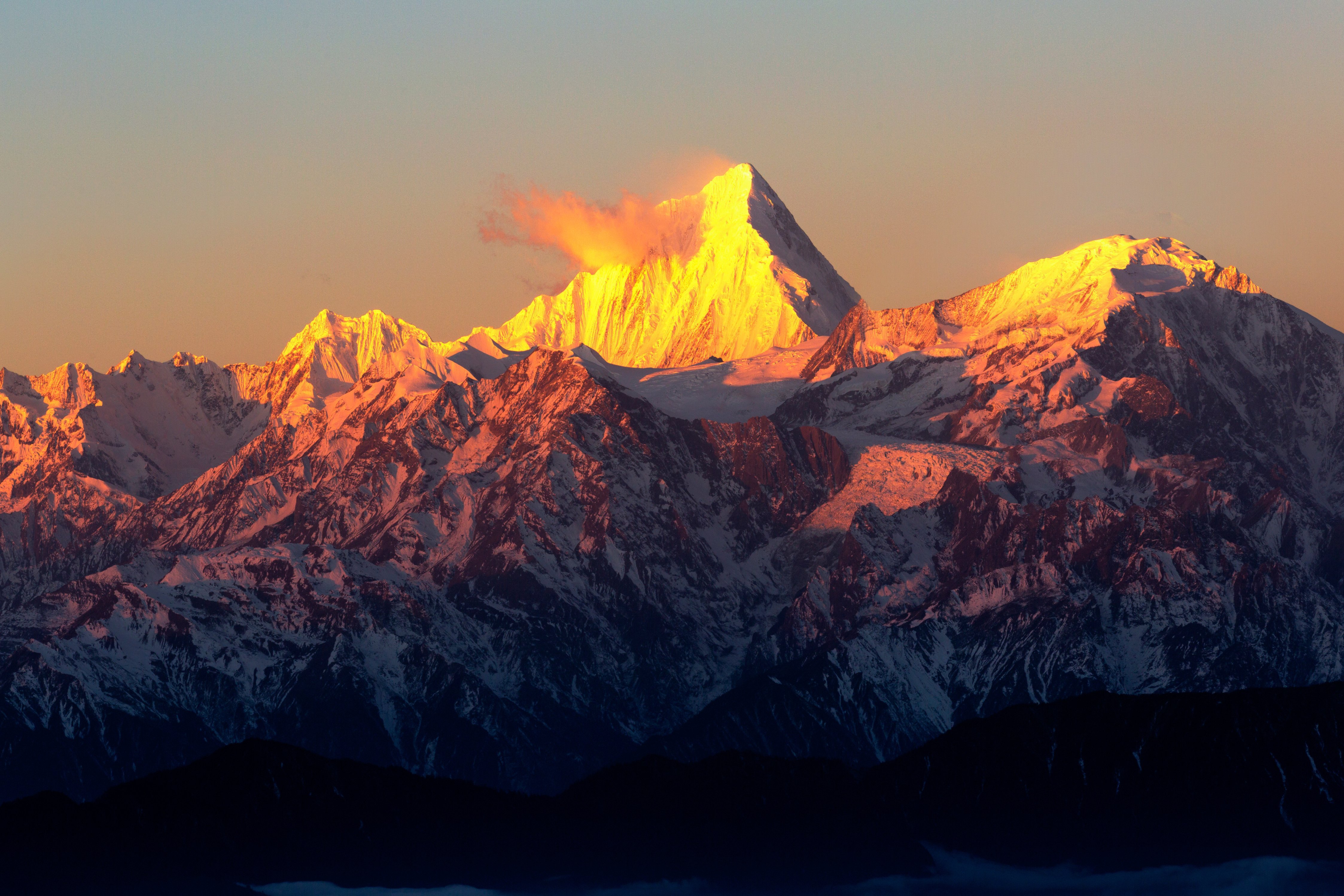 牛背山