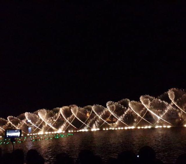 晚上八点有音乐喷泉,只有15分钟