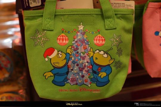 迪士尼 可爱卡通文具风来袭