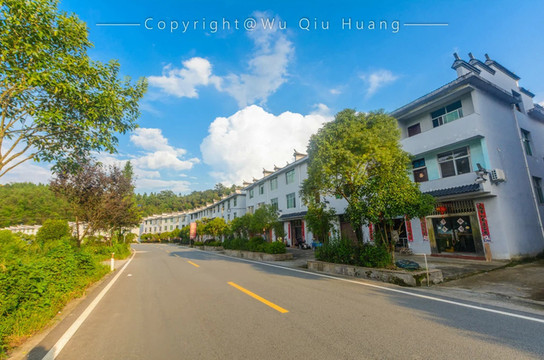 泰宁县杉城镇长兴村地处泰宁县北部,距县城10公里,泰青旅游公路横穿