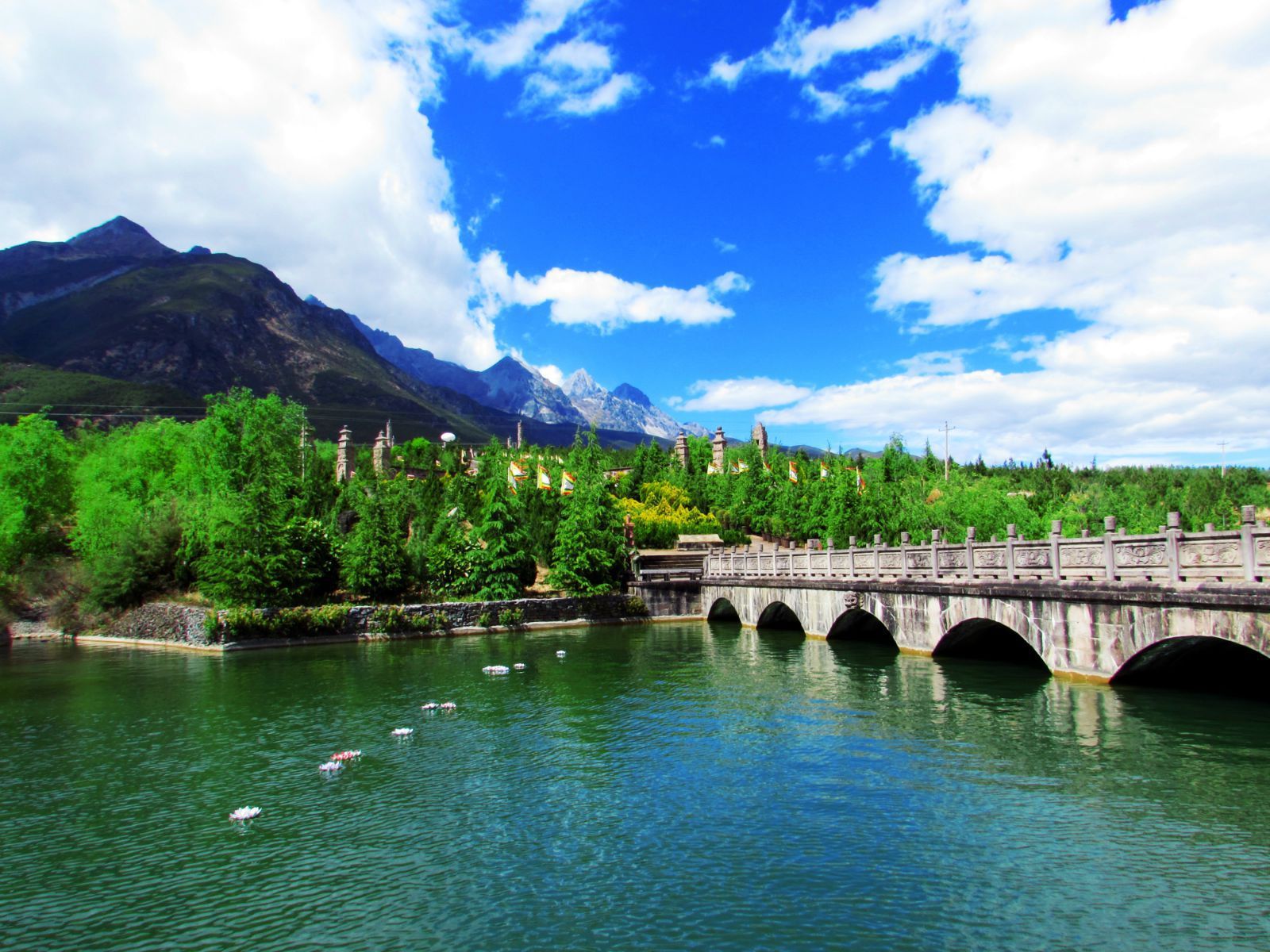 雪山脚下的东巴王国—丽江17