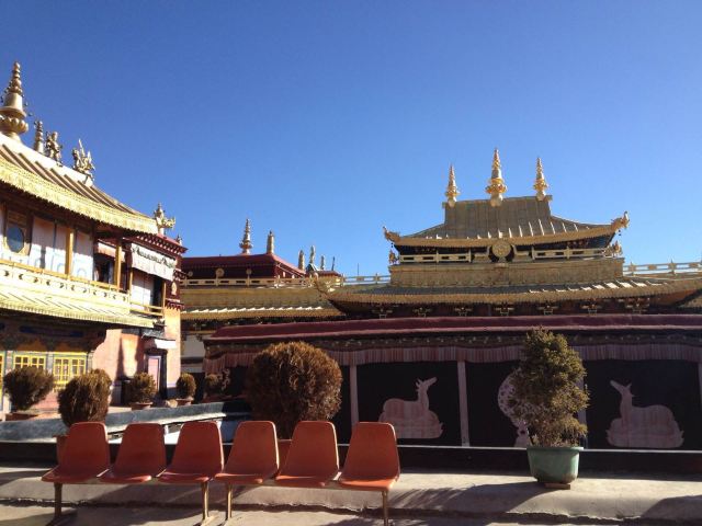 大昭寺下午羅布林卡 一日二世界遺產 八廓街 淡季旅遊時要注意 博物