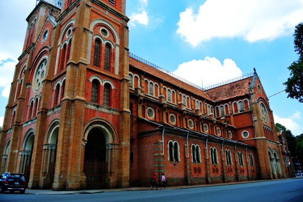 the lover - 跟着杜拉斯游越南