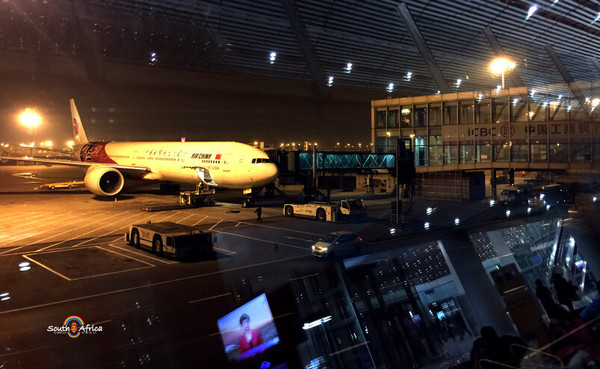 CggYG1bBj-yAJakEAAGy8DoH2SQ956_R_600_10000_Q90.jpg