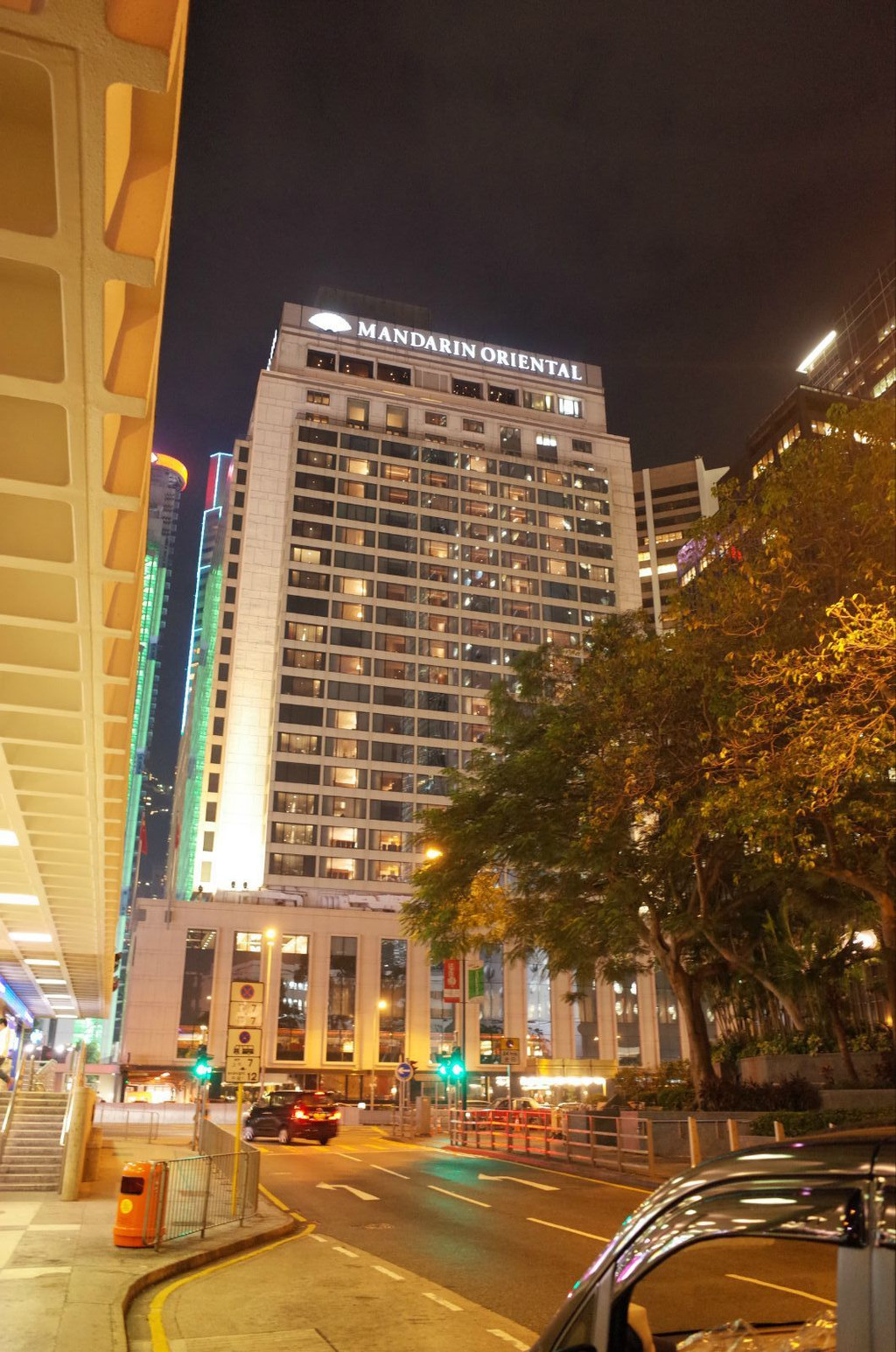 香港- 繁華的國際大都市