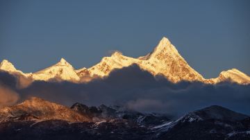 南迦巴瓦