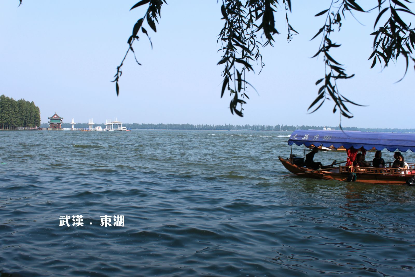 甘旗卡东湖图片