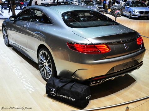 奔驰新s级coupe三门!