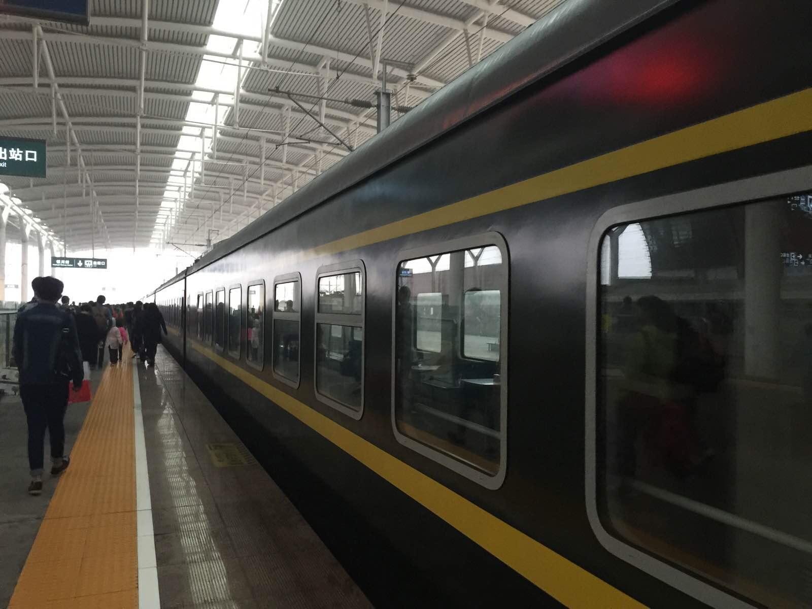 绿皮火车 银川站