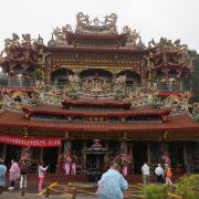 阿里山受镇宫景点 受镇宫 阿里山景点之一 是全台海拔最高的庙宇 供奉玄天上帝 整体 携程攻略