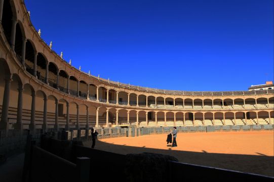 隆达古城中的plaza de toros斗牛场,是西班牙最古老的斗牛场,也是斗牛