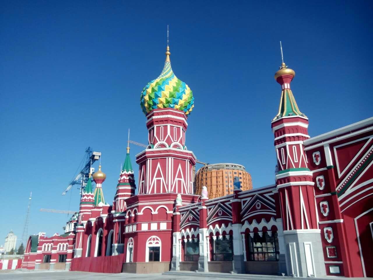 来满洲里的第二天大早我们前往了俄罗斯套娃广场 ,这是全国唯一的以