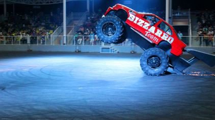 三亚骏达车技表演馆 (8).jpg