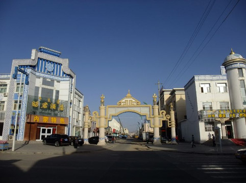 内蒙古游记之阿右旗城市广场