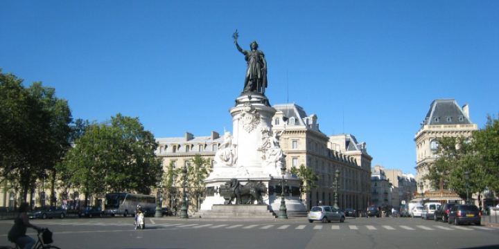      共和国广场   法国  巴黎】