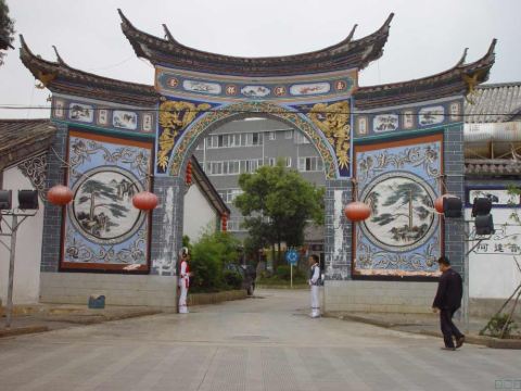     一犯二就停不下来的任先森