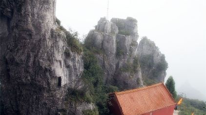 长阳中武当风景区3.jpg