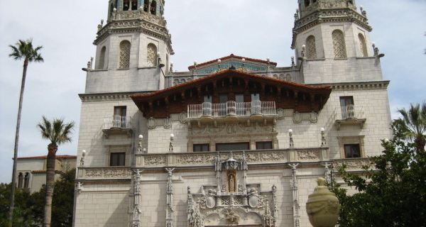 景點地址:加利福尼亞州聖西米恩 hearst castle rd, 赫斯特城堡 門 