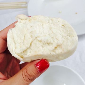 中午吃了北方大馒头,好实在,半个就饱了