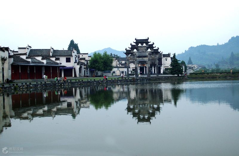 黄山 西递 宏村4日3晚跟团游·一晚山上观日出 汤口半天自由活动 动车