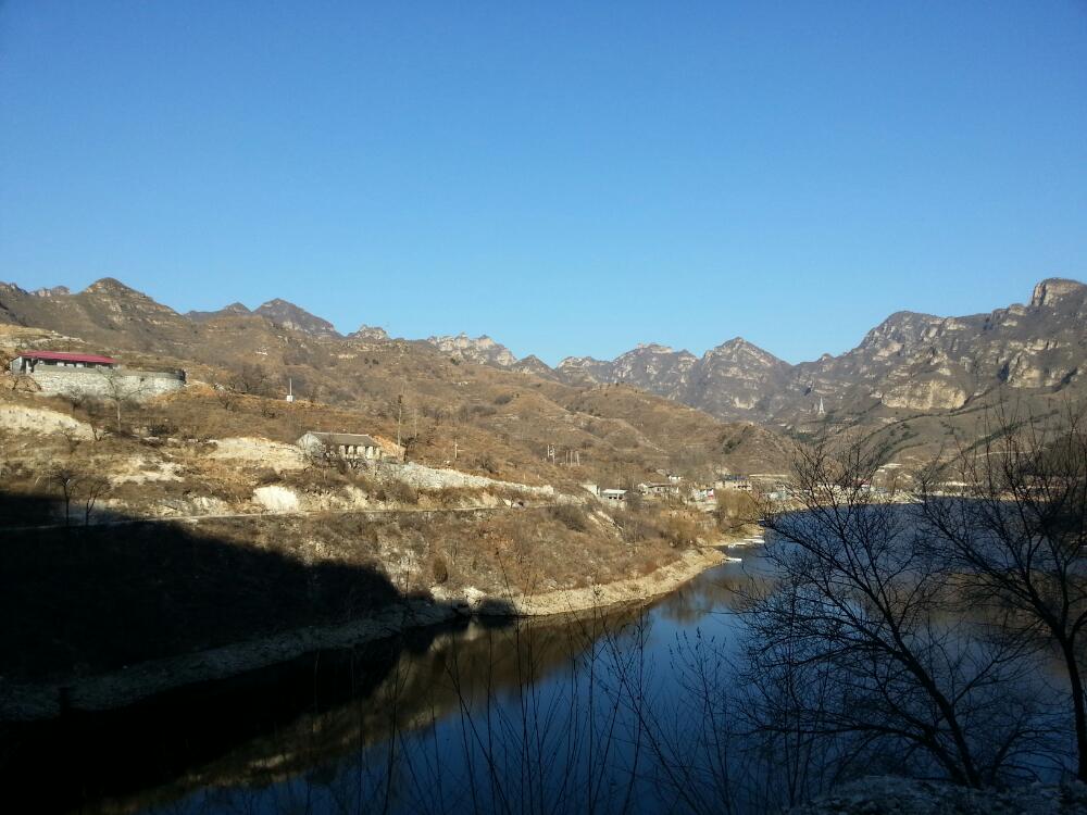 順平天湖景區原名龍潭湖