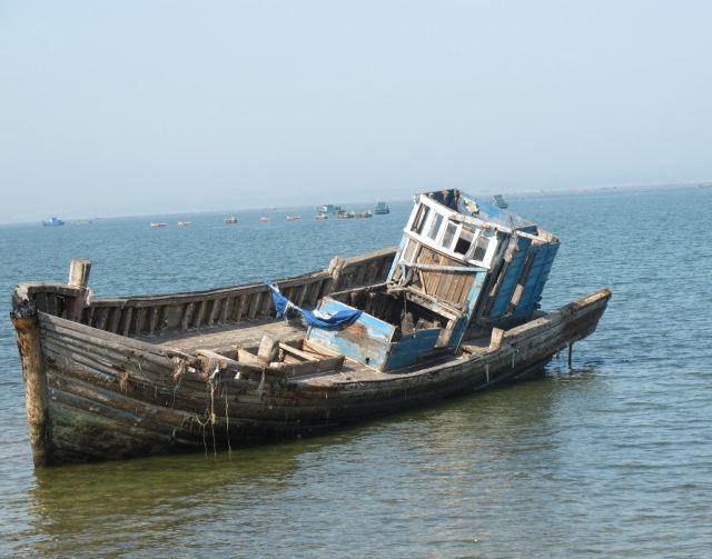 一条破渔船(人生感悟)