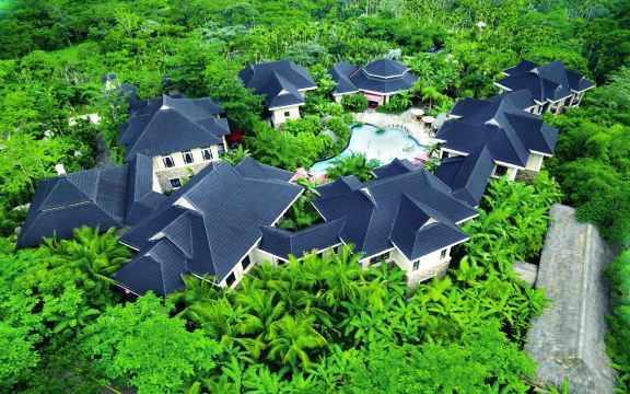 海南三亚 南山寺 天涯海角 呀诺达5日4晚跟团游 无敌海景 奢华住宿