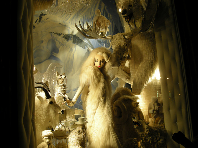 自由女神像简介中文 efa5929061bb4dbe83f67785b72a6c0f_C_671_10000_Q90.jpg