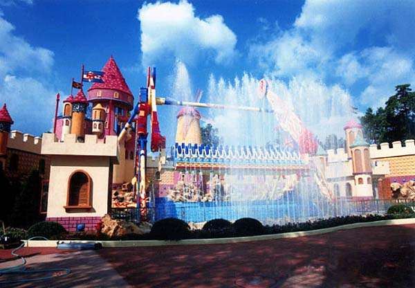 欢乐无限,乐满地狂欢