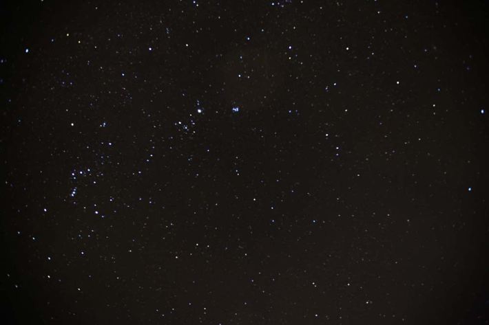晚上天空星星图片,夜间天空星星图片,夜晚天空星星图片大全_大山谷图库