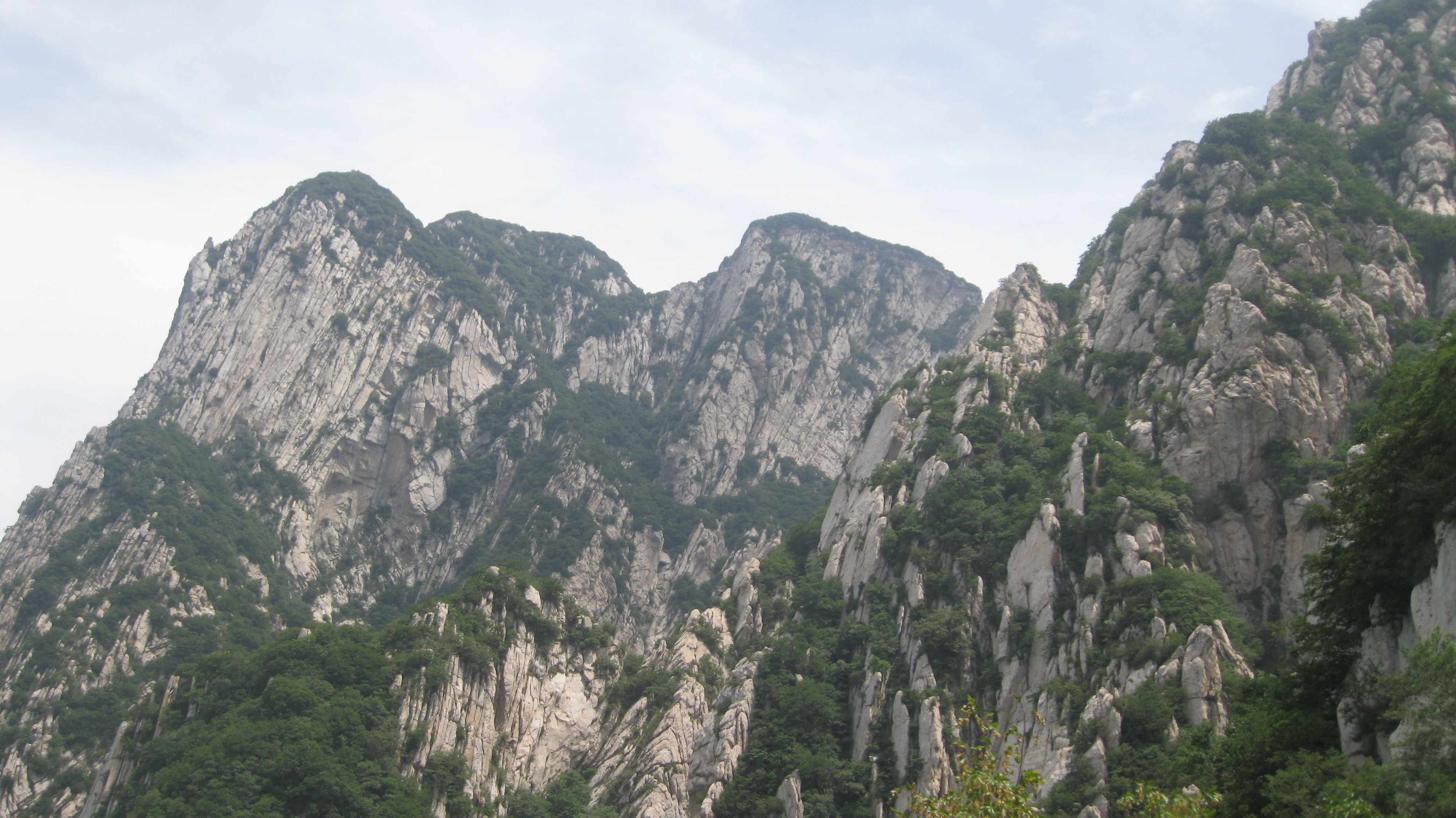 漫步天地之中——嵩山,洛陽,開封之旅